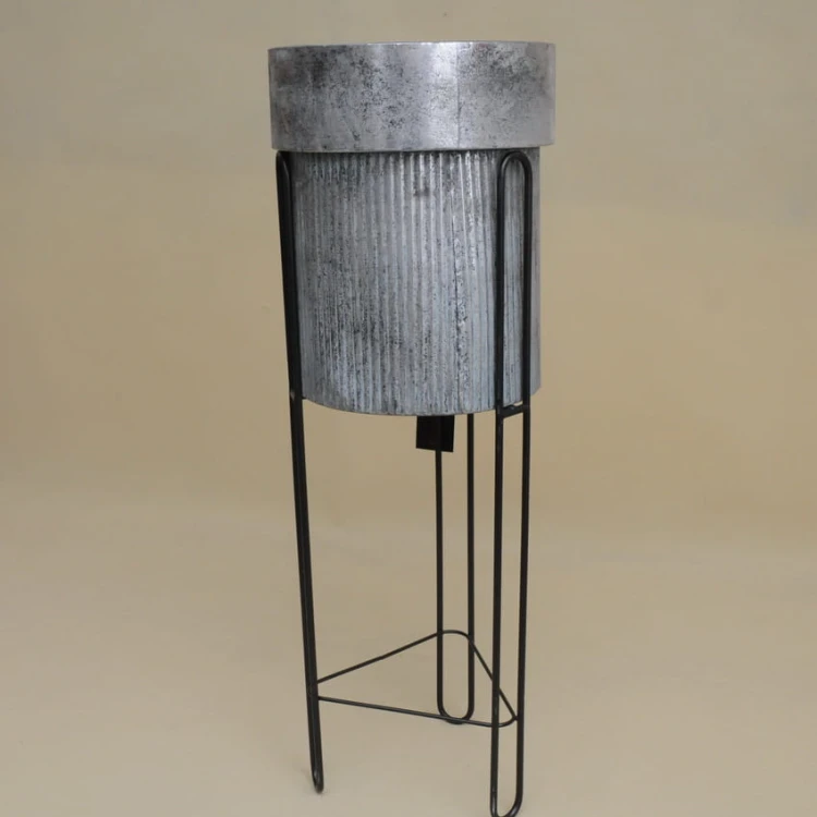 TG0282 OSŁONKA METALOWA H86/37*30 CM