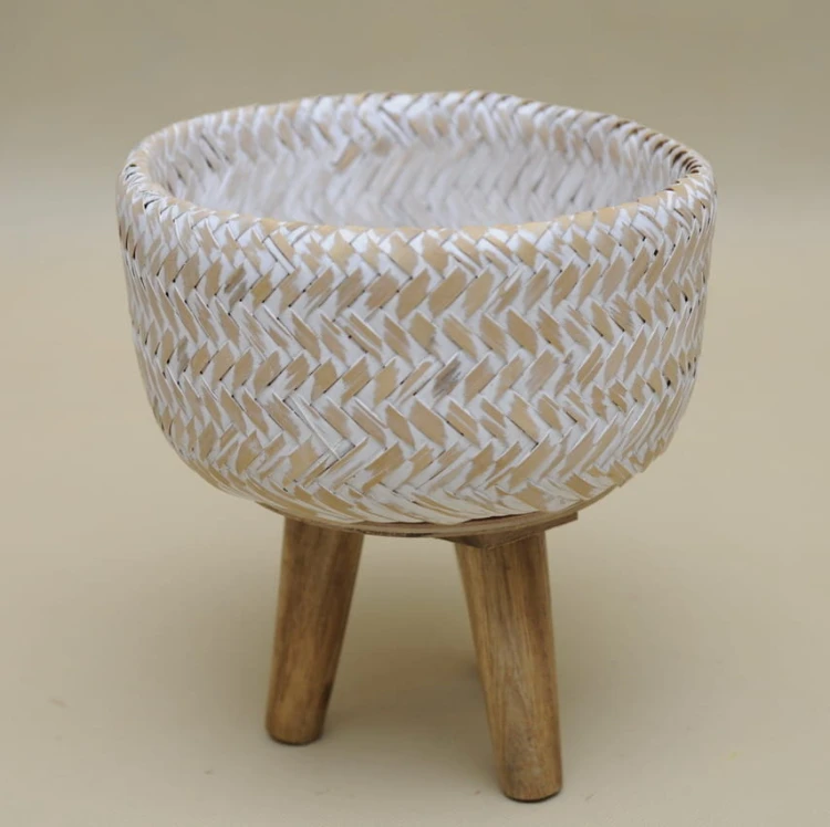 838625-03 OSŁONKA PLECIONA NA NOGACH WYS.22*21 CM