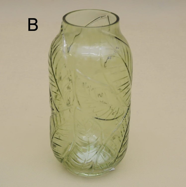 803412 WAZON FLAKON SZKLANY ZIELONY H 23*12 CM