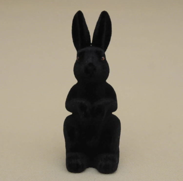 WIPK-3-01513 ZAJĄC CZARNY FLOK PLASTIK 14CM OP.36